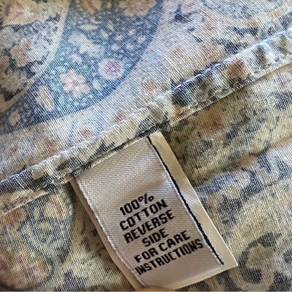 Ann Mashburn Button Neck Popover Shirt. Medium. - Picture 5 of 5